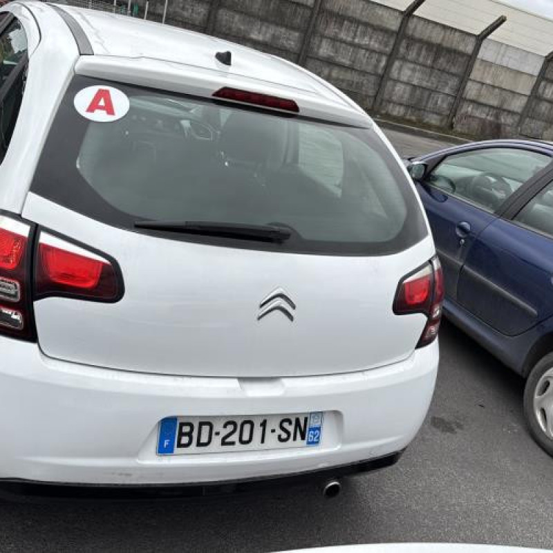 Renfort pare choc arriere (traverse) CITROEN C3 2 Photo n°12