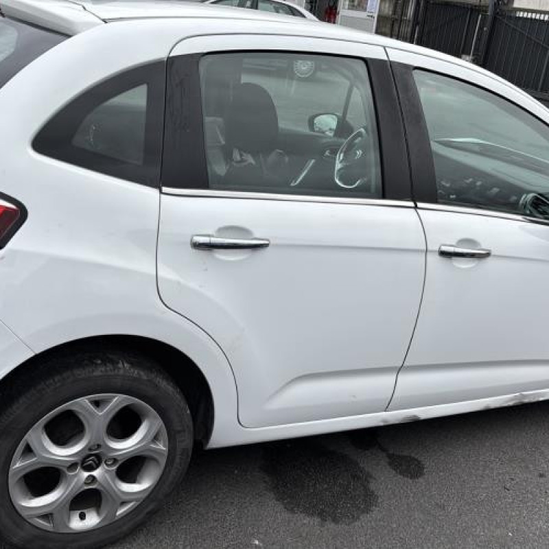 Renfort pare choc arriere (traverse) CITROEN C3 2 Photo n°14