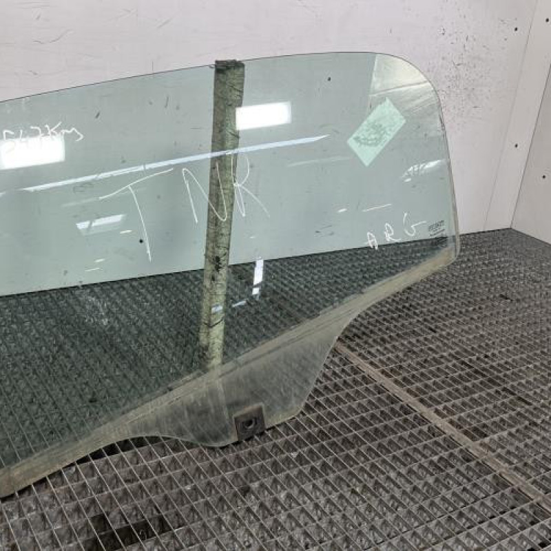 Vitre arriere gauche FIAT PUNTO EVO 3 Photo n°2