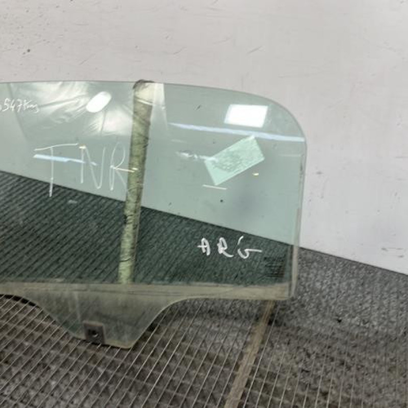 Vitre arriere gauche FIAT PUNTO EVO 3 Photo n°3