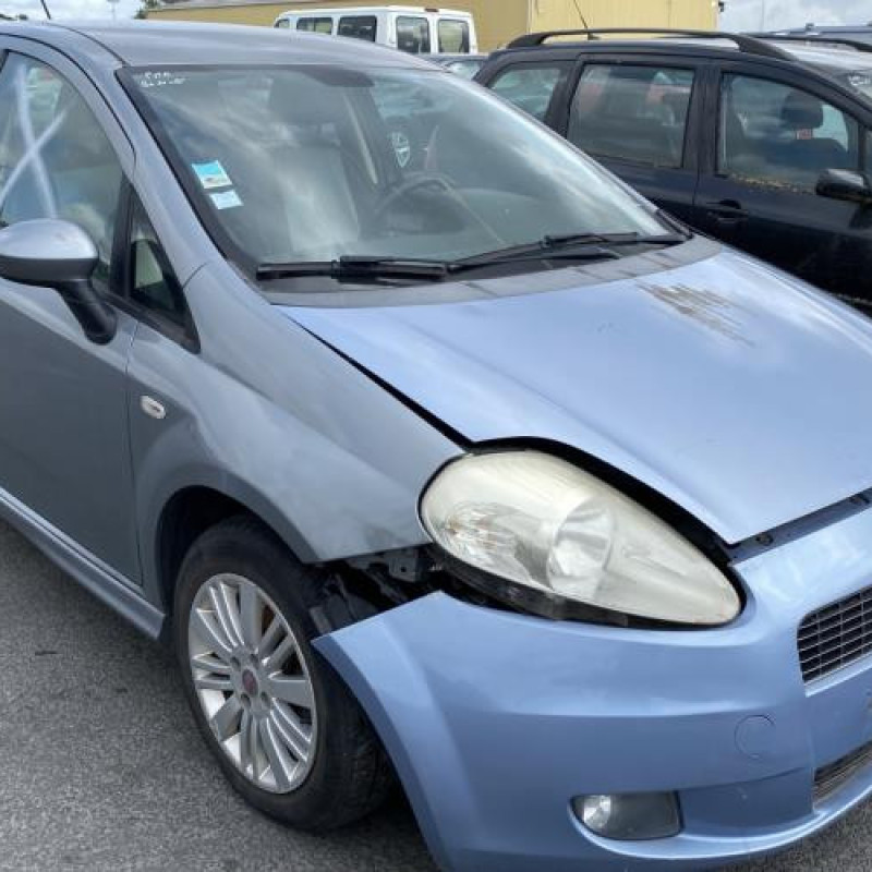 Vitre arriere gauche FIAT PUNTO EVO 3 Photo n°6