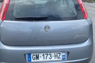 Vitre arriere gauche FIAT PUNTO EVO 3