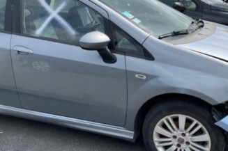 Vitre arriere gauche FIAT PUNTO EVO 3