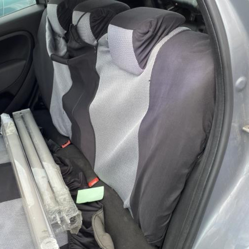 Vitre arriere gauche FIAT PUNTO EVO 3 Photo n°16