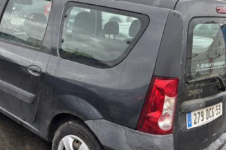 Pare choc arriere DACIA LOGAN MCV 1