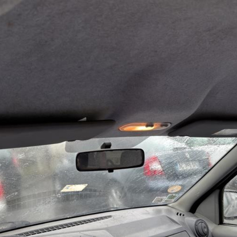 Pare choc arriere DACIA LOGAN MCV 1 Photo n°19