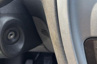 Poignee porte arriere droit CITROEN XSARA PICASSO