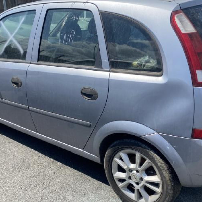 Feu arriere principal gauche (feux) OPEL MERIVA A Photo n°9