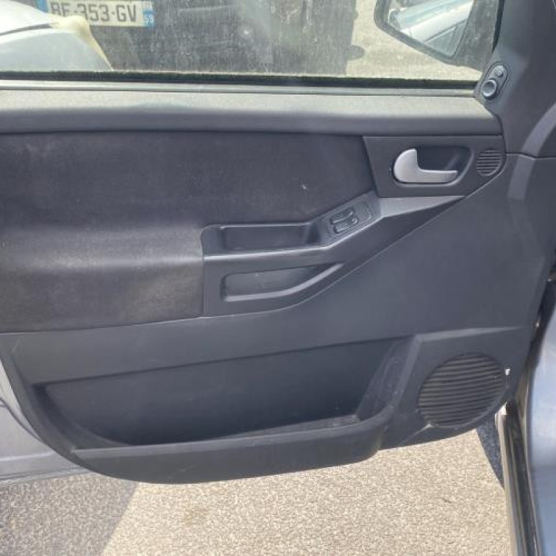 Feu arriere principal gauche (feux) OPEL MERIVA A Photo n°12