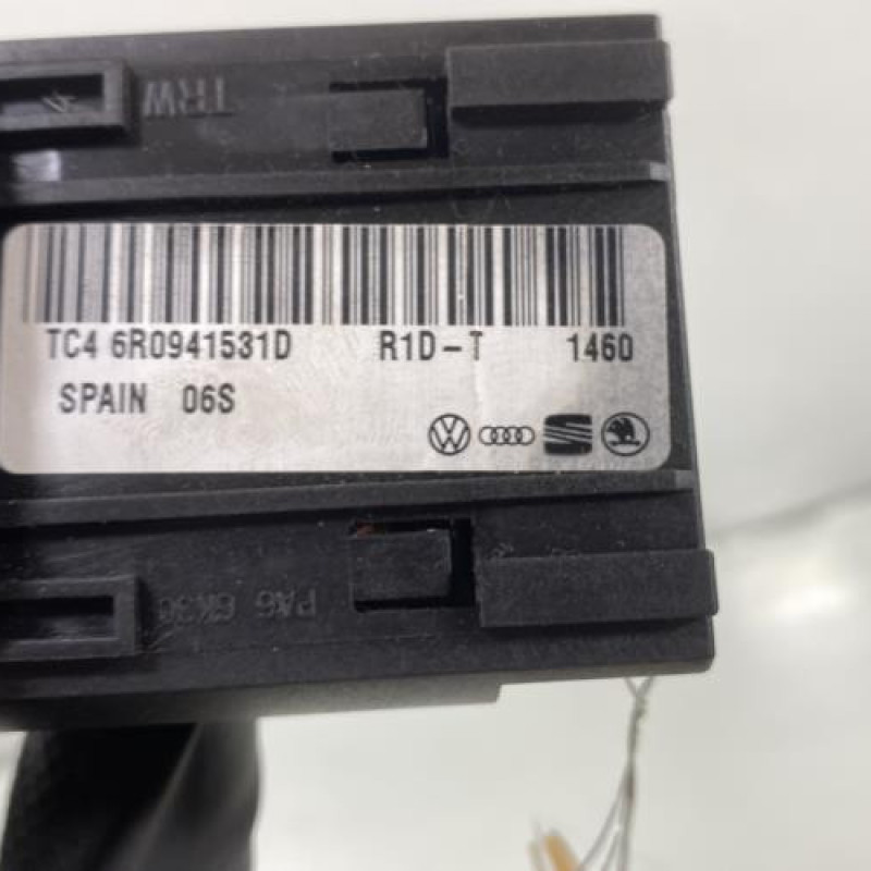 Commande de phare VOLKSWAGEN POLO 5 Photo n°4