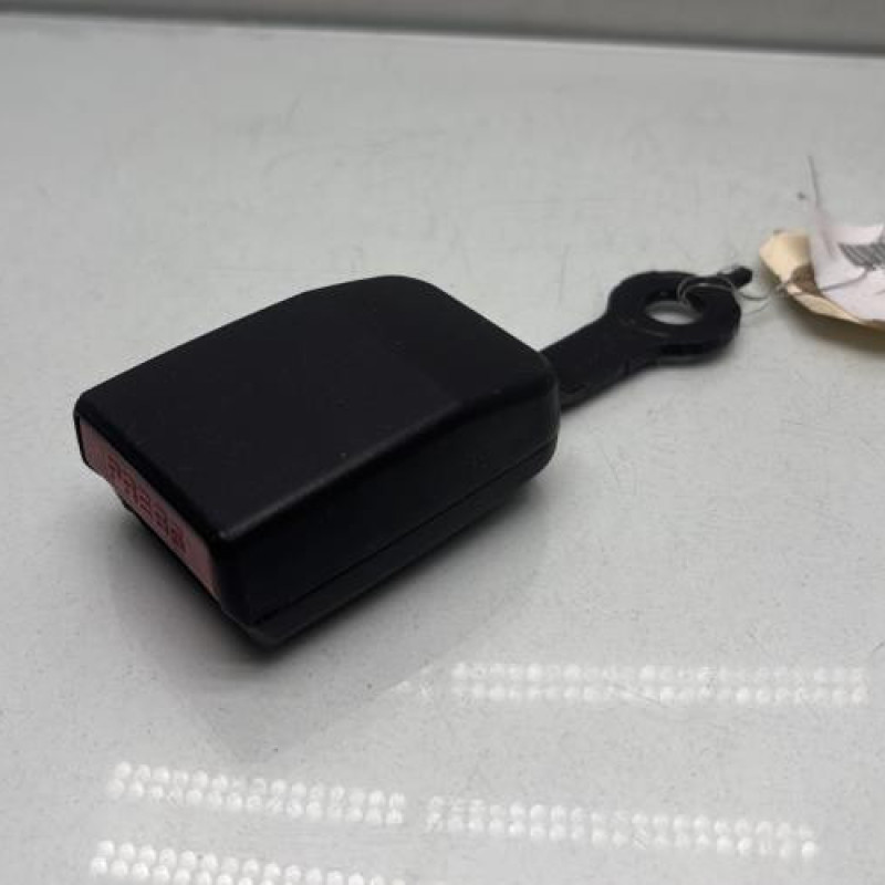 Attache ceinture avant droit RENAULT MASTER 3 Photo n°3