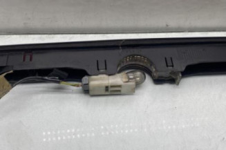 Feu arriere stop central CITROEN C3 1