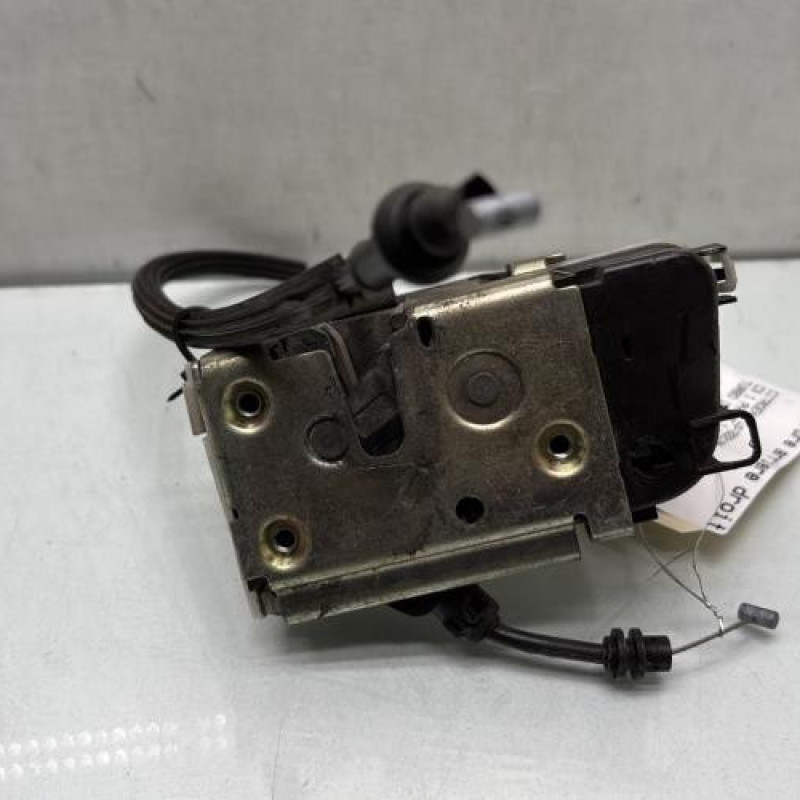 Serrure arriere droit CITROEN C3 1 Photo n°4