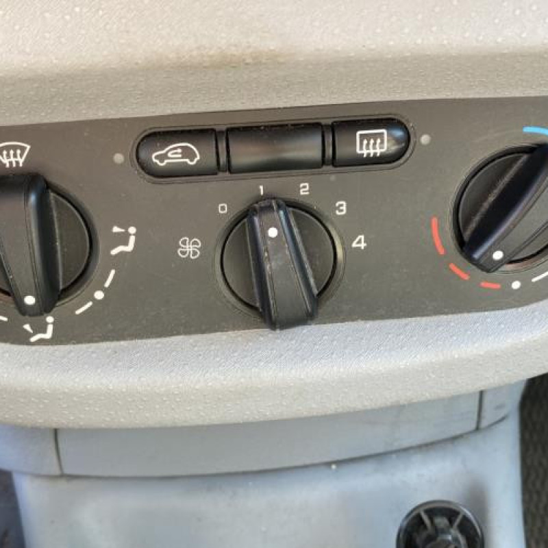 Serrure arriere droit CITROEN C3 1 Photo n°20