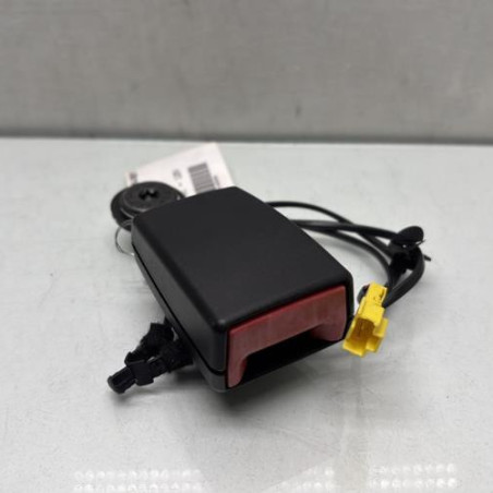 Attache ceinture avant droit RENAULT TWINGO 3 Photo n°1