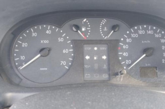 Pare choc avant RENAULT CLIO 2