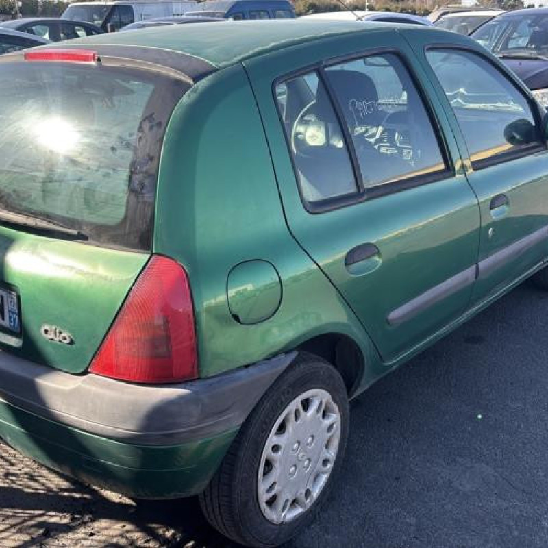 Moto ventilateur radiateur RENAULT CLIO 2 Photo n°8