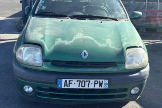 Pare choc avant RENAULT CLIO 2