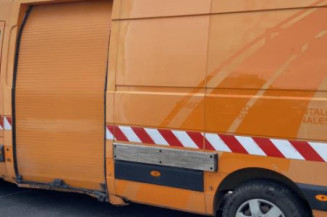 Pivot de moyeu avant gauche RENAULT MASTER 3