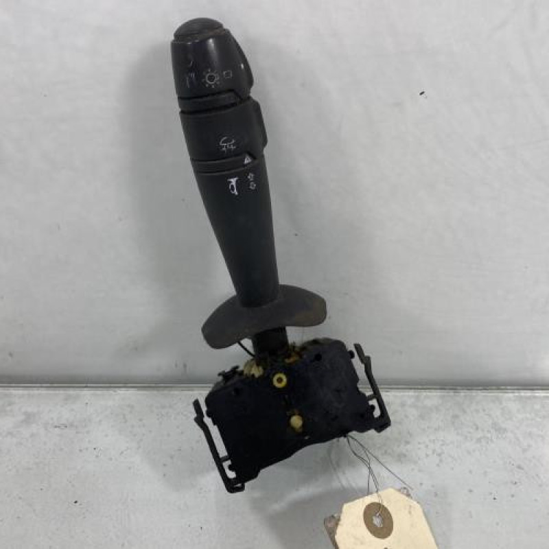 Commodo phare RENAULT MASTER 2 Photo n°1