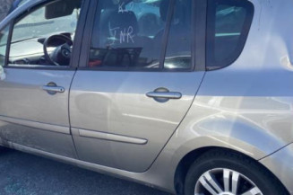 Vitre arriere droit RENAULT GRAND MODUS