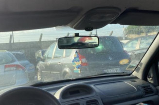 Pare choc avant RENAULT CLIO 2