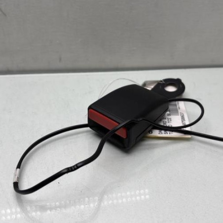 Attache ceinture avant droit DACIA SANDERO 2 Photo n°1