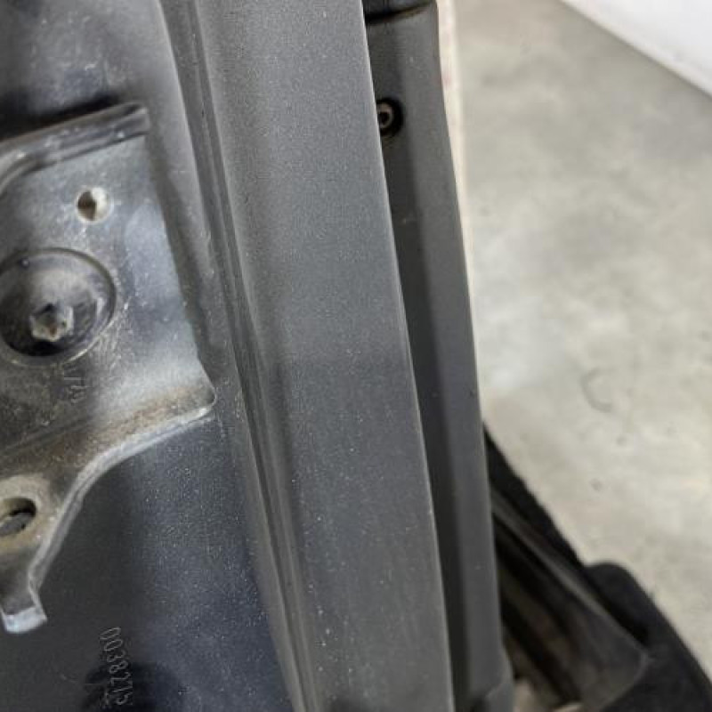 Porte arriere droit CITROEN C4 2 Photo n°4