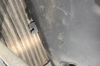 Malle/Hayon arriere CITROEN C4 PICASSO 1