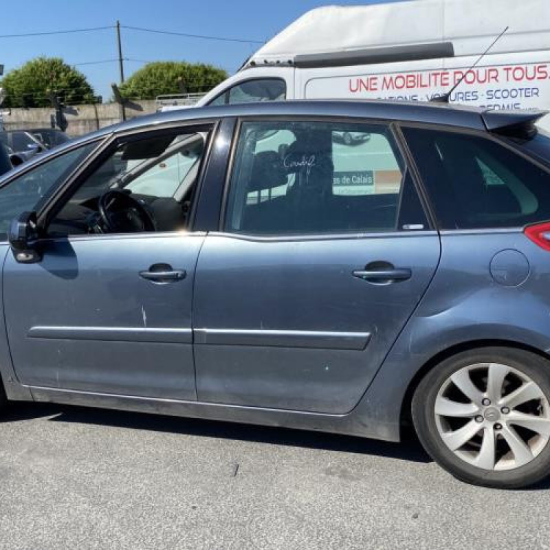 Pare choc avant CITROEN C4 PICASSO 1 Photo n°13