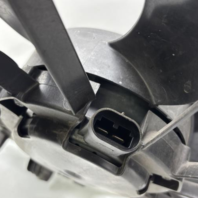Moto ventilateur radiateur DACIA SANDERO 1 Photo n°4