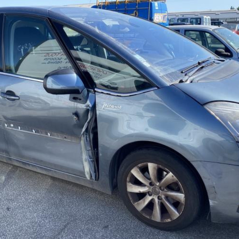 Pare choc avant CITROEN C4 PICASSO 1 Photo n°14