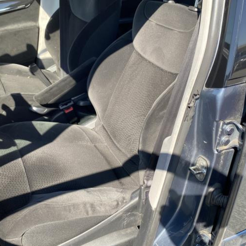 Pare choc avant CITROEN C4 PICASSO 1 Photo n°19