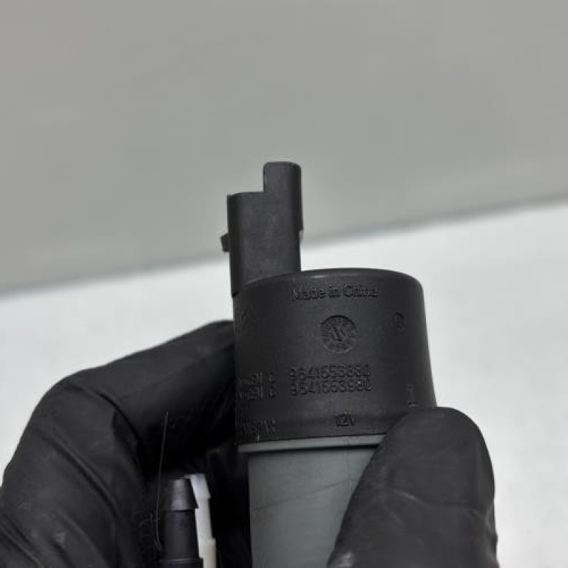 Pompe lave glace avant DACIA SANDERO 1 Photo n°4