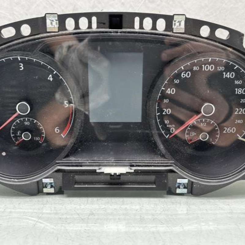 Compteur VOLKSWAGEN GOLF 7 Photo n°1