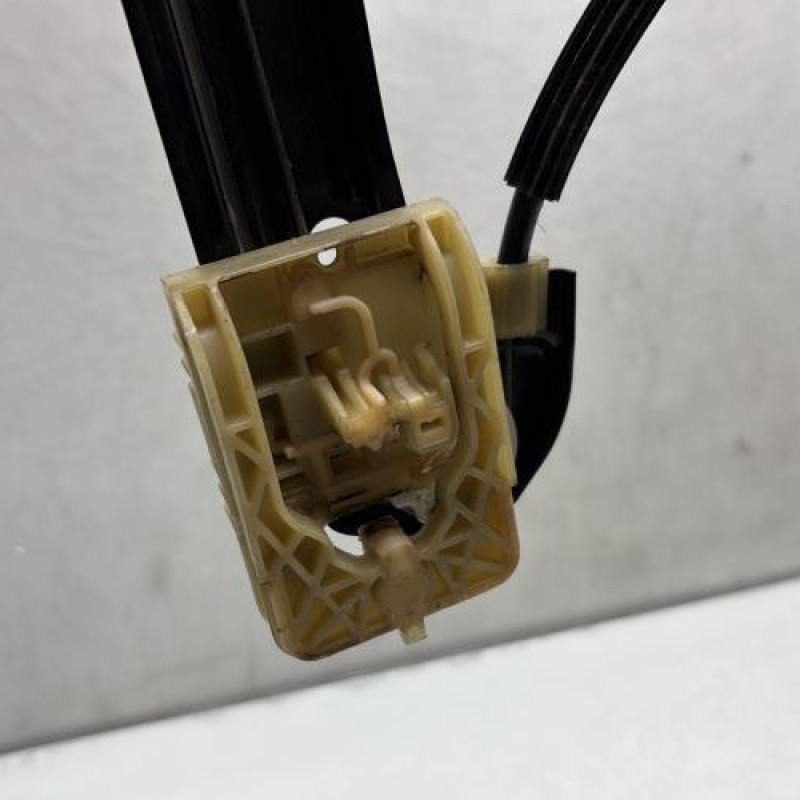 Leve vitre electrique avant gauche VOLKSWAGEN GOLF 7 Photo n°5