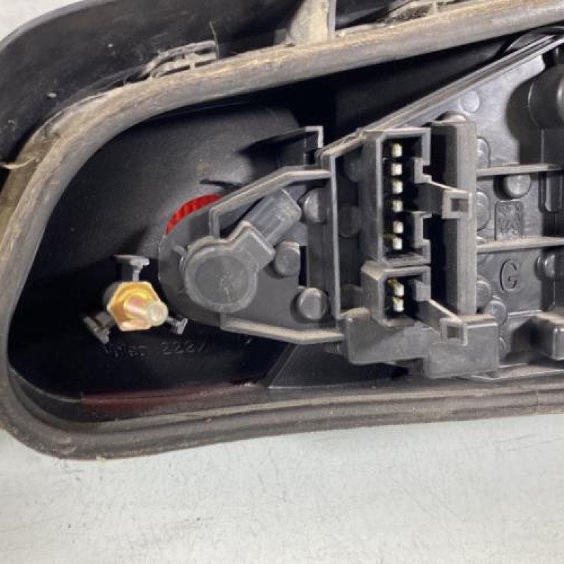 Feu arriere principal gauche (feux) PEUGEOT 306 Photo n°3