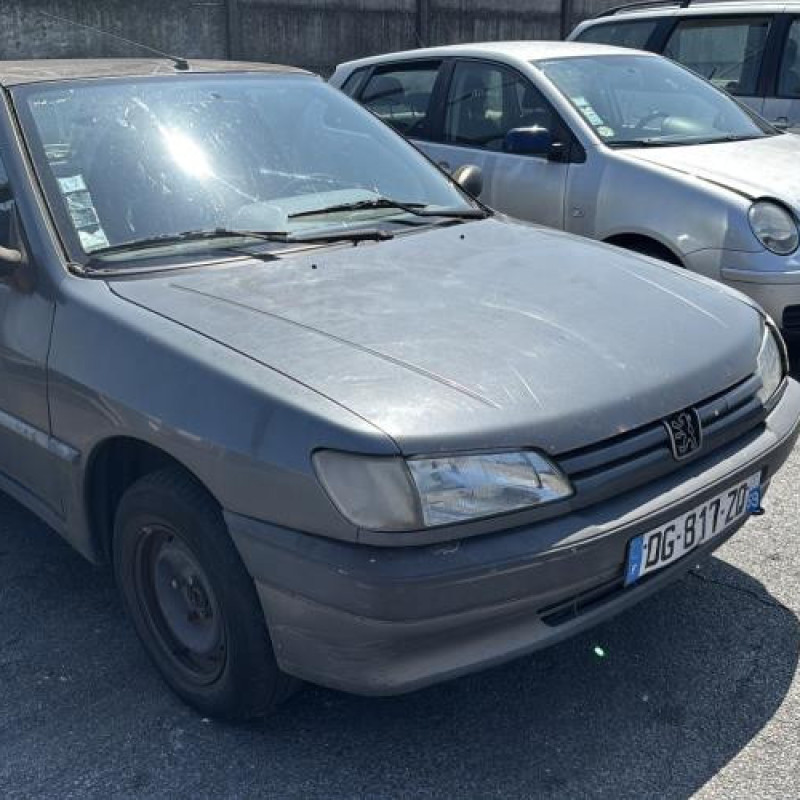 Feu arriere principal gauche (feux) PEUGEOT 306 Photo n°7