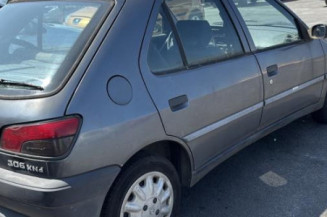 Feu arriere principal gauche (feux) PEUGEOT 306