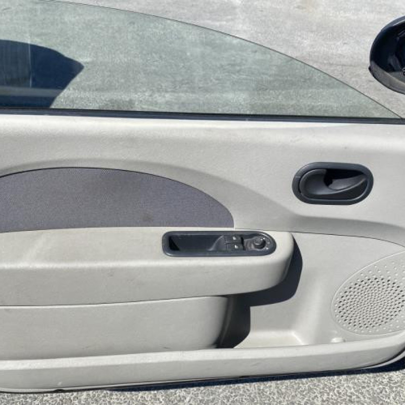 Boitier air bag RENAULT TWINGO 2 Photo n°14