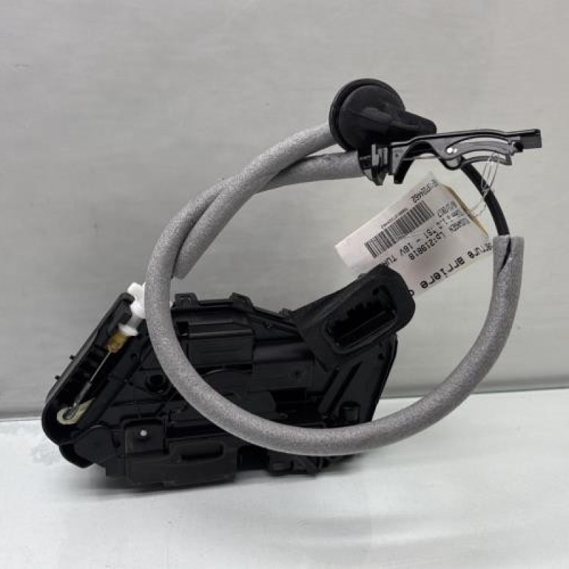 Serrure arriere droit VOLKSWAGEN TOURAN 3 Photo n°3