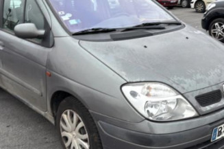 Pivot de moyeu avant droit RENAULT SCENIC 1