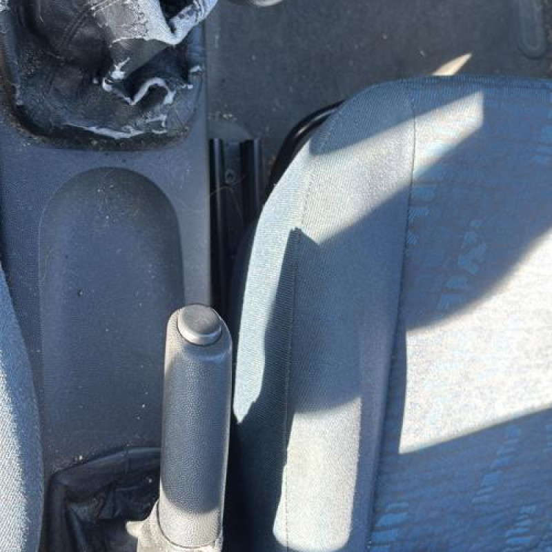 Charniere de capot OPEL CORSA C Photo n°20
