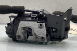 Serrure arriere droit RENAULT CLIO 4 Photo n°1