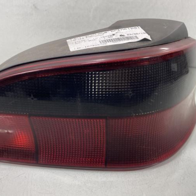Feu arriere principal droit (feux) CITROEN SAXO Photo n°4