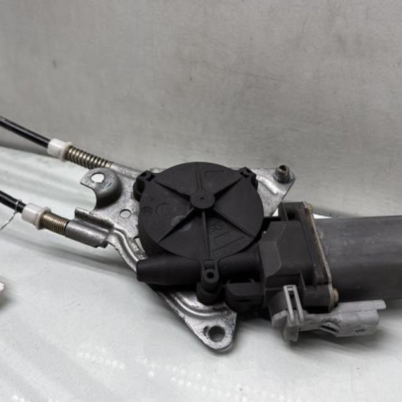 Leve vitre electrique avant gauche CITROEN SAXO Photo n°2