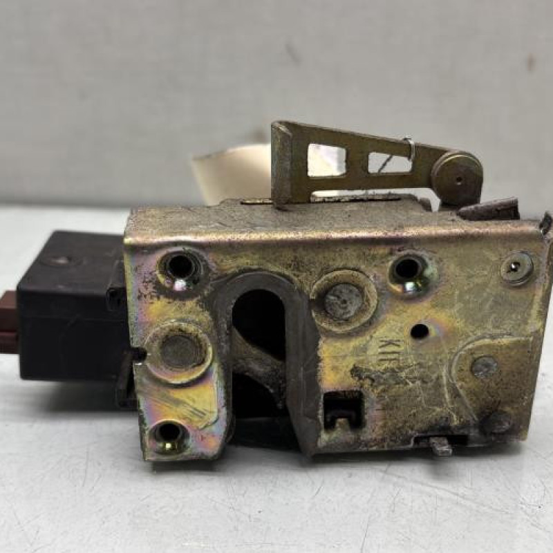 Serrure arriere gauche CITROEN SAXO Photo n°1