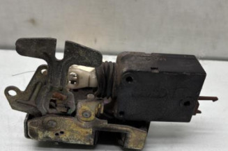 Serrure arriere gauche CITROEN SAXO