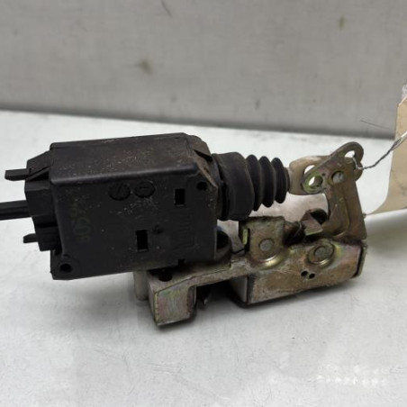 Serrure avant droit CITROEN SAXO