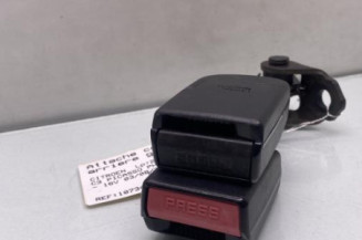 Attache ceinture arriere gauche CITROEN C3 PICASSO Photo n°1